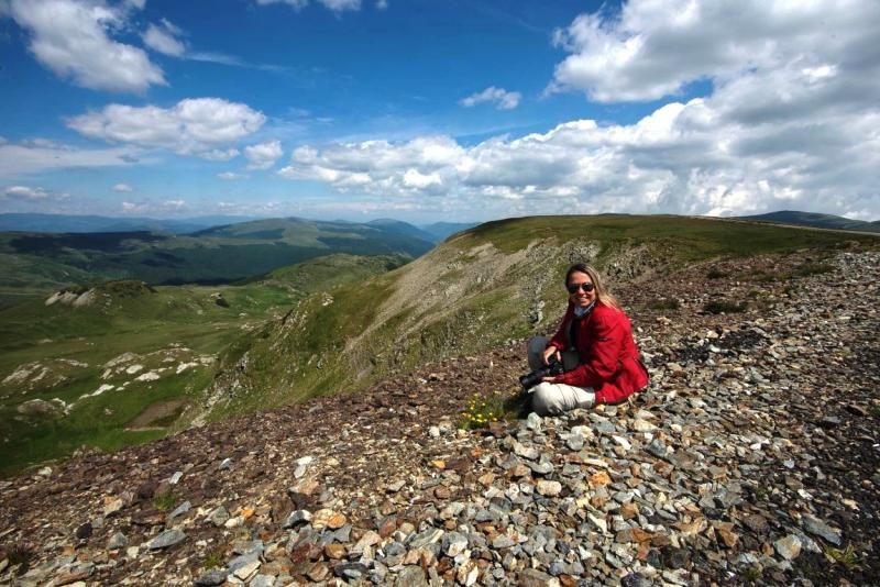 Banu Demir: “Romanya pek tanınmıyor dolayısıyla beklentileri çok düşük olarak bu ülkeye gelenler, tek kelime ile hayran kalıyorlar”