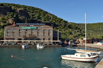 Assos 