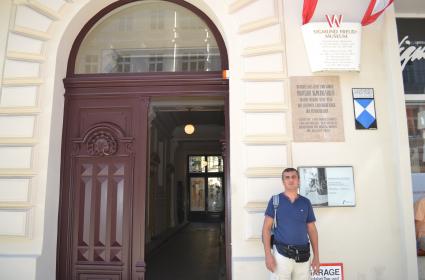 Viyana Sigmund Freud Müzesi Girişi 