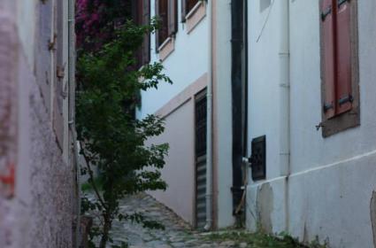 Cunda&#039;nın Dar Sokakları 