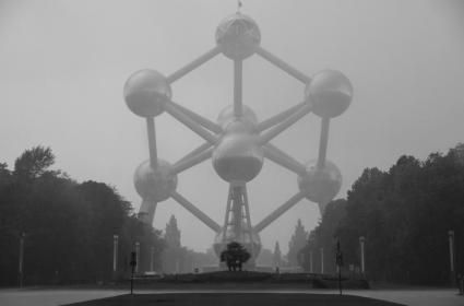 Atomium / Brüksel - 6 ay boyunca durması beklenirken Brüksel&#039;in simgesi olan dev yapı 