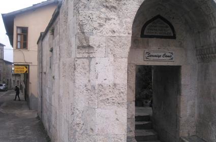 Kapı farklı olsa da hedef aynı 