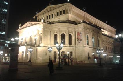 Frankfurt opera binası 
