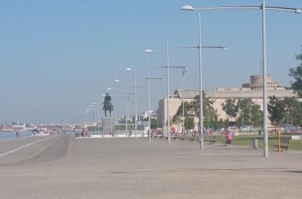 Güzel bir Yunan şehri.... 