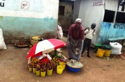 Kilgoris&#039;te bir köy pazarı 