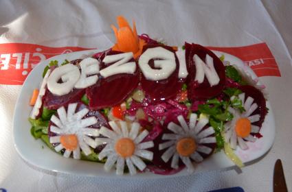 Amasra&#039;ya gitmeden salatasını yemeden dönmeyin derim : ) 