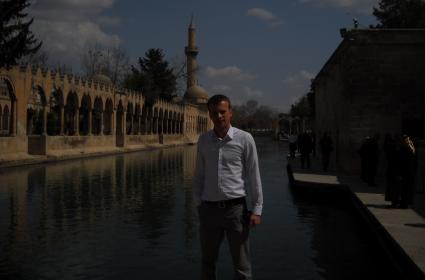 Ateşin Suya Dönüştüğü Yer: Balıklıgöl 