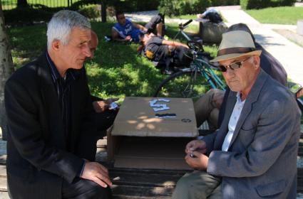 Tiran&#039;da domino keydi.. 