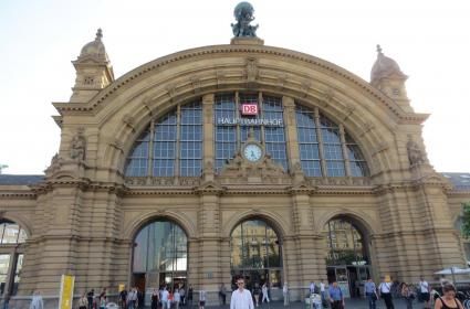 Hauptbahnhof 