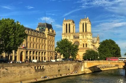 Notre Dame ve Sen Nehri 