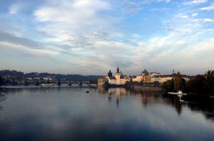 Masal Diyarına Bakış 