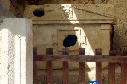 Olympos Antik Kenti Liman Anıtsal Mezarları (Kemer – Antalya) 