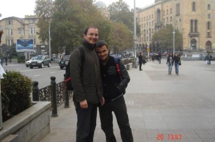 Kardeş Kardeş Tiflis&#039;teyken 