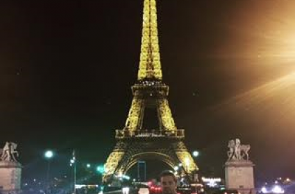 Hayaller Paris de Hayatlar Paris mi ? 