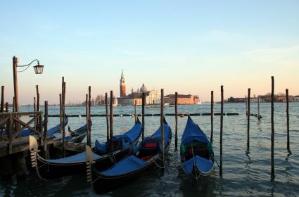 BİR VENEDİK KLASİĞİ 