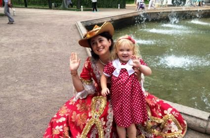 Çariçenin St. Petersburg Rehberi  Çariçenin St. Petersburg Rehberi