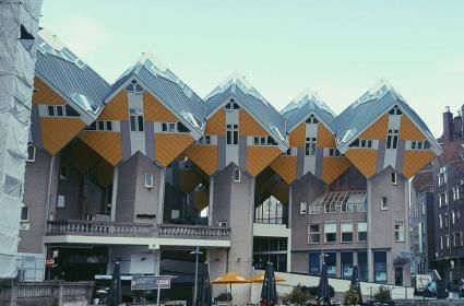 Rotterdam'a Yolculuk  Rotterdam'a Yolculuk