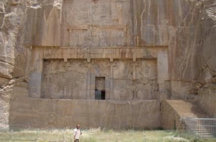 Mavi - Yeşil Orkestradan Muhteşem Bir Eser: Bled  Mavi - Yeşil Orkestradan Muhteşem Bir Eser: Bled