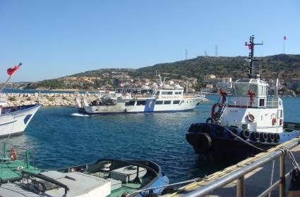 Tarihin Peşinde İzmir  Tarihin Peşinde İzmir