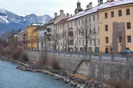 Doğa Harikası Yangshuo ve Li Nehri - Guılın 