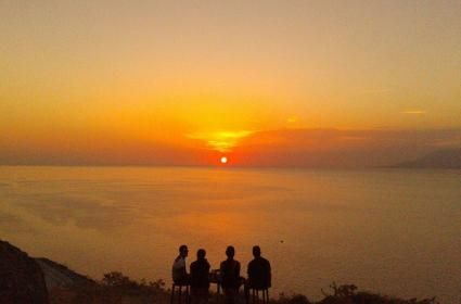 Temiz Hava, Eski Taş Evler, Masmavi Deniz: Gökçeada 