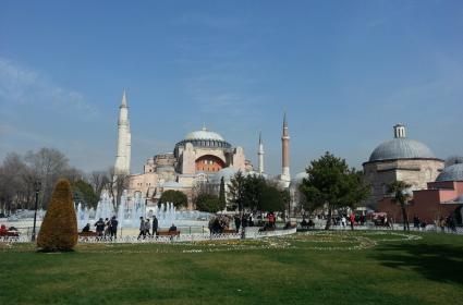 Nereye Gidersen Git, İstanbul'a Geri Dönersin! Nereye Gidersen Git, İstanbul'a Geri Dönersin!