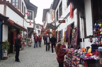 Küçük Gezgin ile Eskişehir Odunpazarı Evleri  Küçük Gezgin ile Eskişehir Odunpazarı Evleri