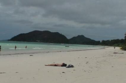 Tropikal Bir Cennet: Şeyseller 