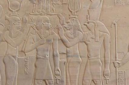Kom Ombo Tapınakları ve Asvan Kom Ombo Tapınakları ve Asvan