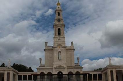 Portekiz&#039;in Kutsal Mekanı Fatima