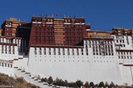 Lhasa ve Potala Sarayı  Lhasa ve Potala Sarayı