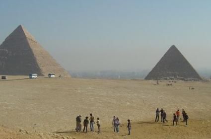 Kahire ve Giza Piramitleri