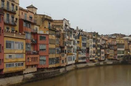 Labirent Sokaklarıyla Girona