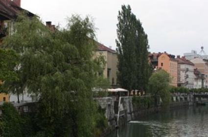 Doğaya Uyumlanmış Bir Yerleşim Ljubljana Doğaya Uyumlanmış Bir Yerleşim Ljubljana