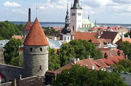 Kuzey Avrupa'nın Orta Çağ Kenti Tallinn Kuzey Avrupa'nın Orta Çağ Kenti Tallinn