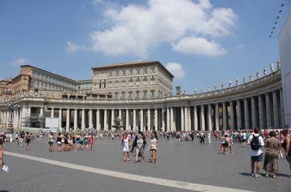 Dünyanın En Küçük Devleti Vatikan 