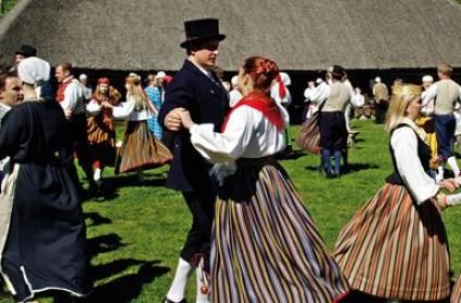 Tallinn Açıkhava Müzesi ve Modern Bölge Tallinn Açıkhava Müzesi ve Modern Bölge