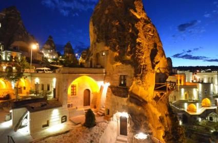 Bir Semt Üç Mekan: Göreme, Kapadokya Bir Semt Üç Mekan: Göreme, Kapadokya