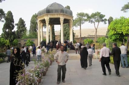 Tuna ve Main Nehri&#039;nde Seyahat: Würzburg 