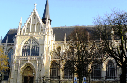 Samos'ta Gezilecek Ve Görülecek Yerler  Samos'ta Gezilecek Ve Görülecek Yerler