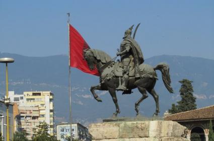 Arnavutluk&#039;un Başkenti: Tiran 
