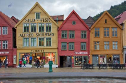 Norveç'in Ünlü Fiyortlarının Giriş Kapısı: Bergen  Norveç'in Ünlü Fiyortlarının Giriş Kapısı: Bergen