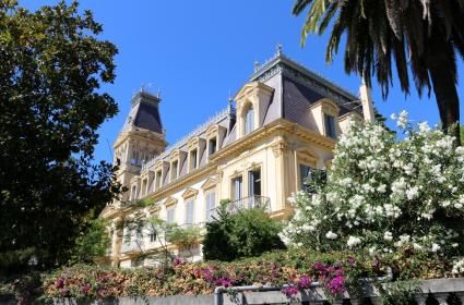 Huzurlu San Remo Gezisi Huzurlu San Remo Gezisi