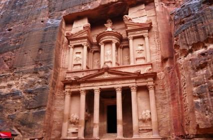 Gecesi de Gündüzü de Güzel Şehir: Petra Gecesi de Gündüzü de Güzel Şehir: Petra