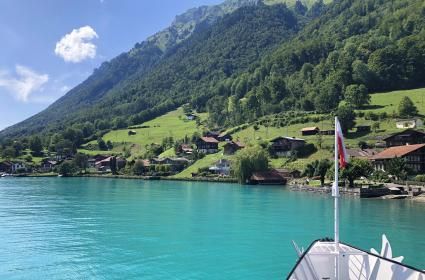 Brienz Gölü ve Brienz Kasabası Brienz Gölü ve Brienz Kasabası