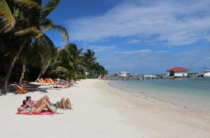 San Pedro, Belize ve Muhteşem Su Altı Dünyası San Pedro, Belize ve Muhteşem Su Altı Dünyası
