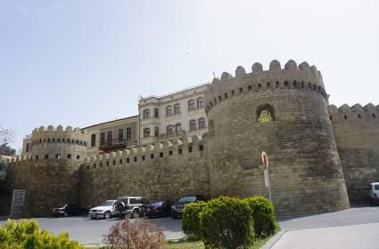 İnanılmaz Eserleriyle Bakü: İçeri Şehir  İnanılmaz Eserleriyle Bakü: İçeri Şehir