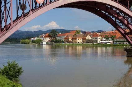 Maribor Gezisi ve Glamping Deneyimi Maribor Gezisi ve Glamping Deneyimi