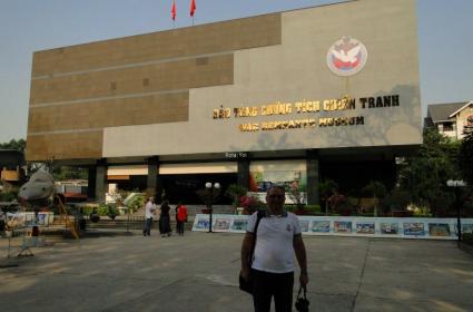 Saigon Savaş Müzesi  Saigon Savaş Müzesi