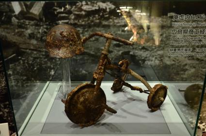 “Çocuklar Öldürülmesin, Şeker de Yiyebilsinler” – Hiroşima 